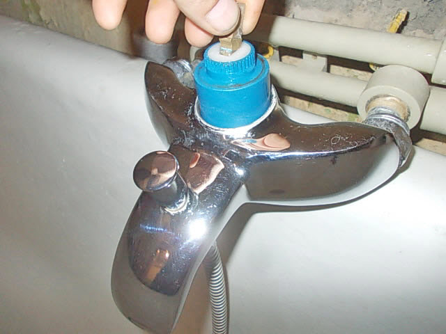 Ремонт однорычажного смесителя