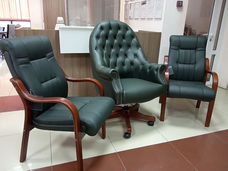 Кожаные стулья и кресла - отличный выбор для дома и офиса