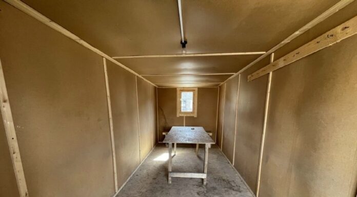 Бытовки: Выбор и Установка Мобильных Конструкций для Строительных Площадок