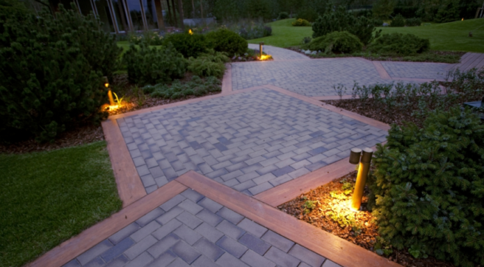 Тротуарный клинкерный кирпич: его полезные свойства, как его производят, почему его выбирают для наружной отделки