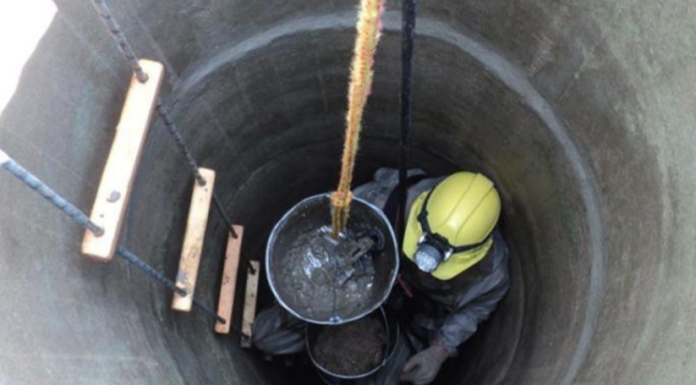 Чистка колодцев: что это за услуга, для чего нужна и где ее заказать?