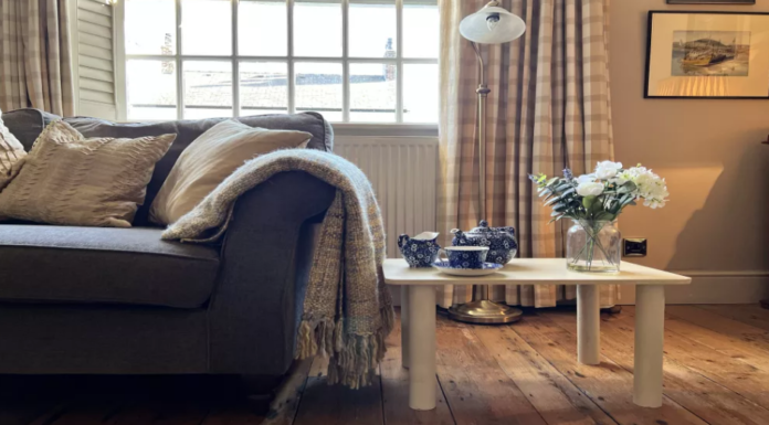 Как сделать журнальный столик, своими руками