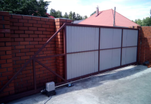 Откатные ворота: принцип работы и на что обратить внимание при выборе