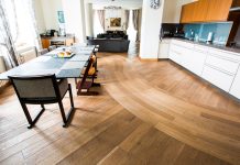 Инженерная доска: что это, как с ней работать