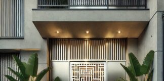 Материалы и конструкции входных металлических дверей для частного дома