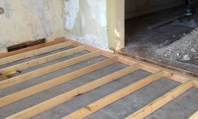 Лаги для пола, размер бруса и процесс укладки