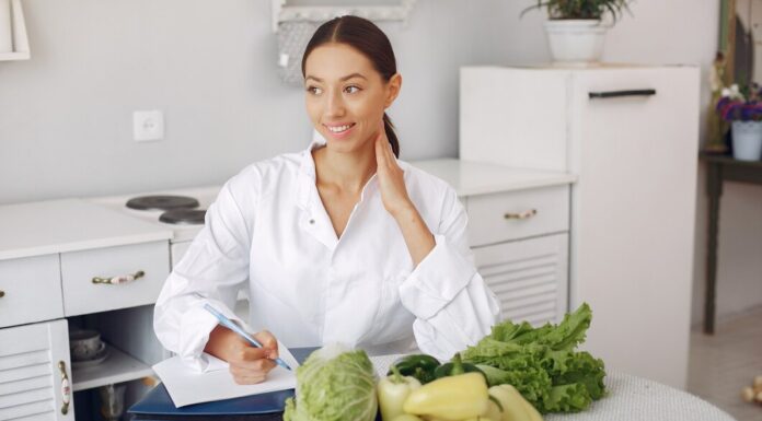 Нутрициолог: ваш путеводитель в мире здорового питания и пищевых добавок