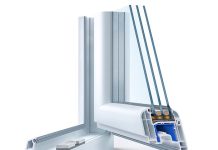 Остекление домов профилями Рехау