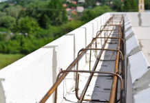 Изготовление армопояса для газобетона: повышаем прочность вашего дома