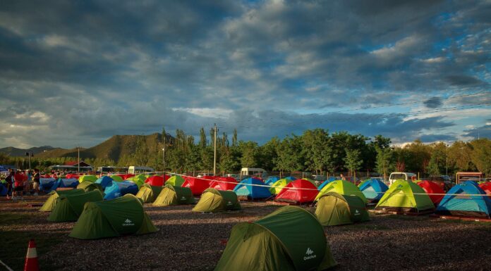 Что нужно знать о палаточном лагере и кемпинге?