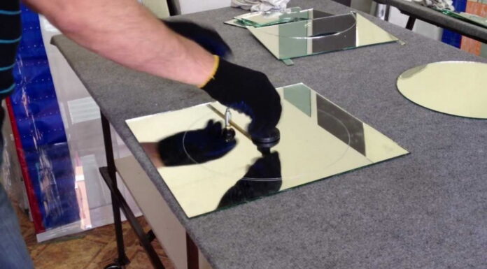 Резка стекла и зеркал в Санкт-Петербурге: какими свойствами обладают современные стекла, где применяют стекла с различными характеристиками