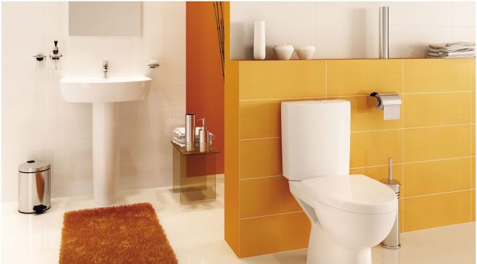 Установка санфаянса в ванной комнате