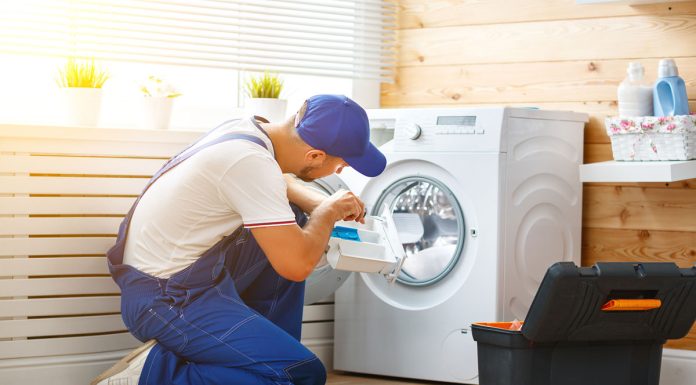 Ремонт стиральных машин: не крутится барабан, не включается, неприятный запах