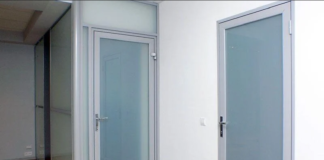 Офисные двери. Виды и материалы изготовления