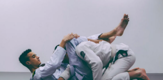 Один из лучших видов борьбы джиу-джитсу