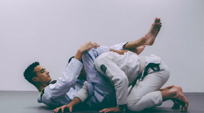 Один из лучших видов борьбы джиу-джитсу