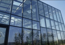 Особенности фасадного остекления