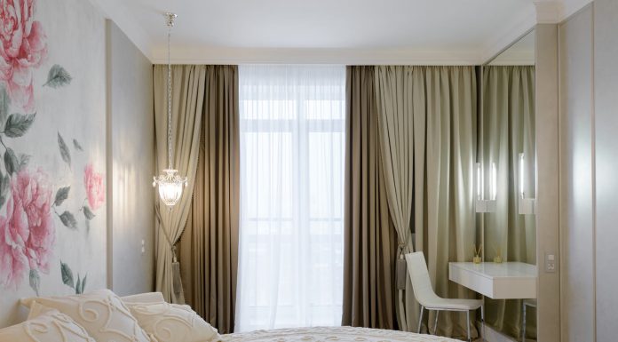 Выбираем шторы в спальню: плотность, цвет и форма