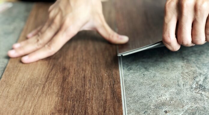 Плюсы и недостатки ПВХ-плитки для пола