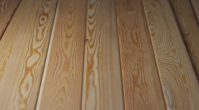 Древесина для уюта и долговечности в доме