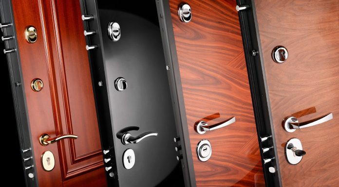 Выбор двери и дверных ручек