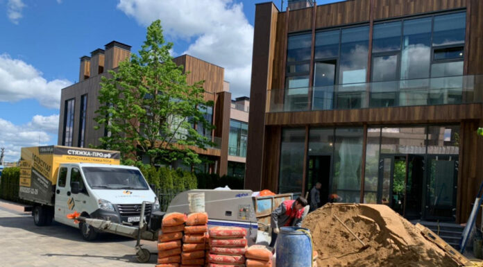 Полусухая стяжка пола: особенности, плюсы и этапы работ