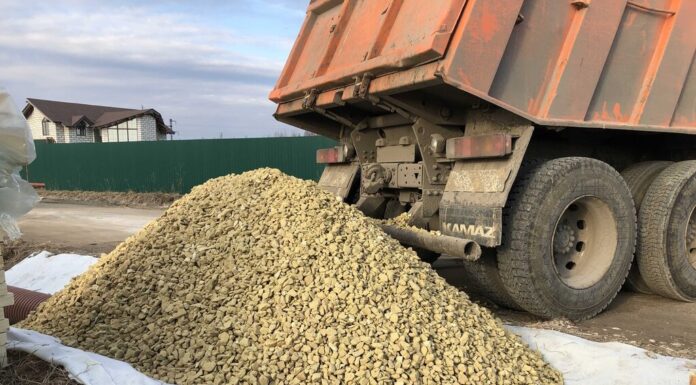 О щебневой доставке в Екатеринбурге и Свердловской области от фирмы ekb.d-177.ru