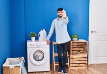 Эффективный ремонт стиральных машин: как починить технику https://ru.freepik.com/free-photo/young-hispanic-man-with-beard-doing-laundry-standing-at-laundry-room-with-open-hand-doing-stop-sign-with-serious-and-confident-expression-defense-gesture_39008723.htm#fromView=search&page=1&position=18&uuid=ecc857c9-ccd4-4c3b-b9c3-3d84380156b7